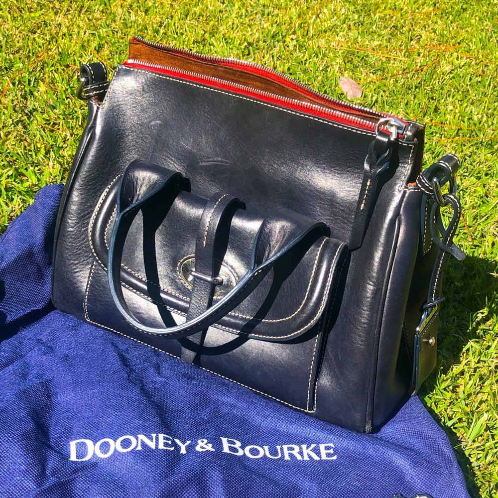 Dooney & Bourke Navy Blue handbag with D&B detachable crossbody strap & dust bag